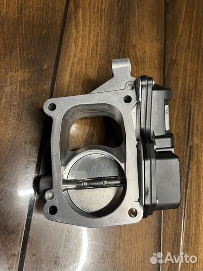 Дроссельная заслонка