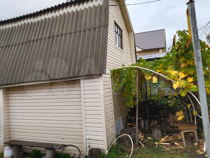 Дом 63 м² на участке 14,1 сот.