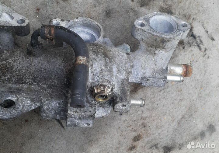 Корпус термостата Mitsubishi Outlander XL 3.0