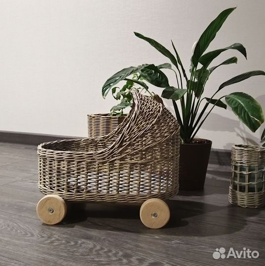 Коляска люлька для кукол