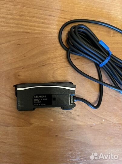 Omron E3X-HD41 фотоэлектрический переключатель