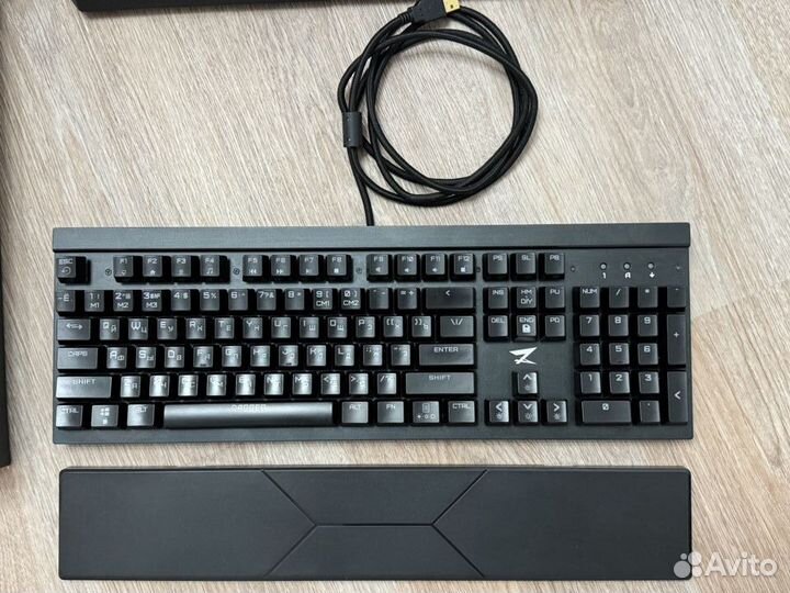 Игровая механическая клавиатура Dagger Zet Gaming