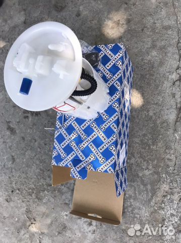 Насос топливный Ford Focus III 1.6