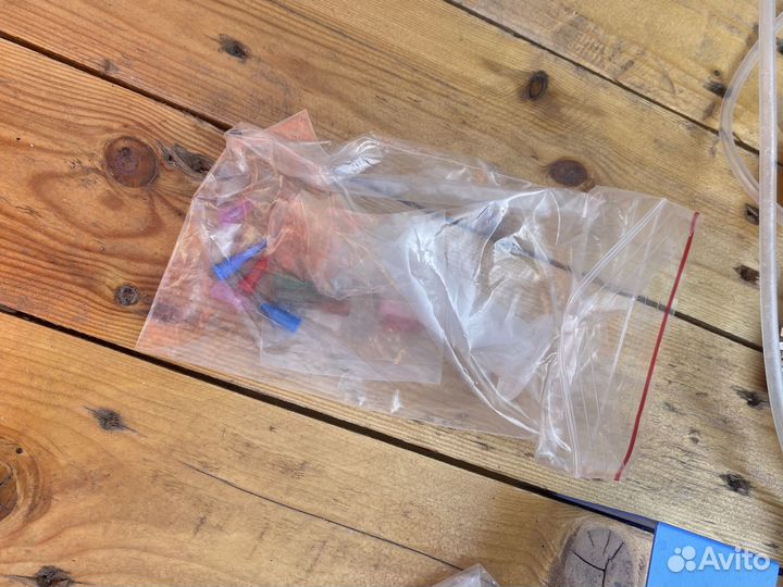 Дозатор для полимерных смол