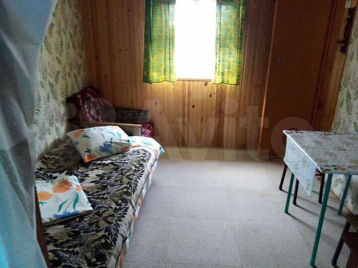 Комната 12 м² в 3-к., 1/1 эт.