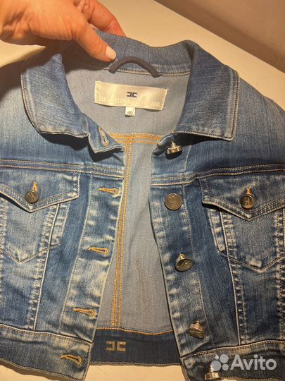 Джинсовая куртка