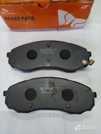 Комплект тормозных колодок Hyundai H-1 перед