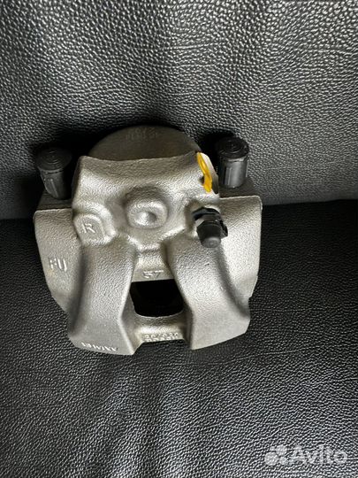 Корпус суппорта тормозного механизма П на BMW X3 X