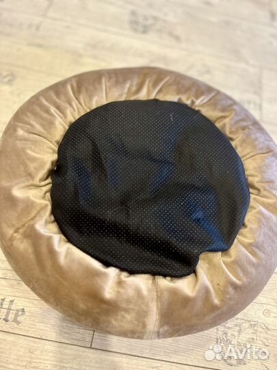 Лежанка для собак и кошек