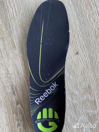 Продам коньки Reebok 11K профессиональной серии