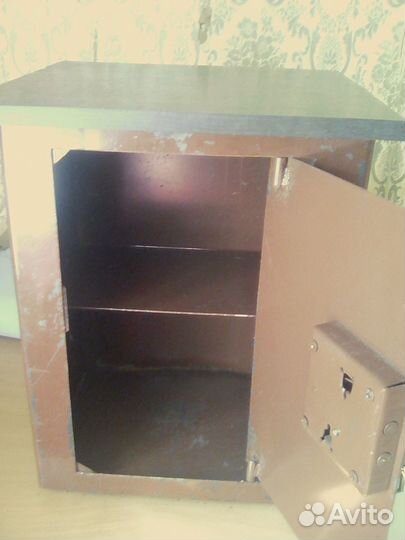 Сейф металлический бу советского производства