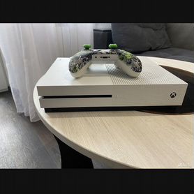 Xbox one s 1tb с играми