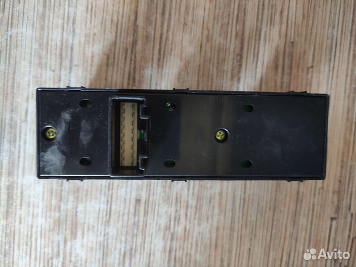 Кнопки стеклоподъемников kia rio 3