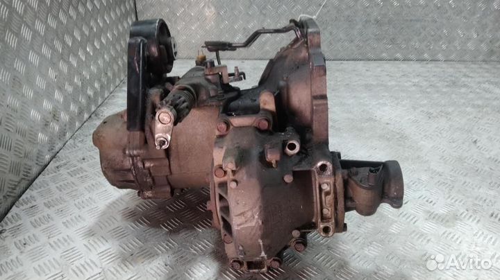 МКПП Chrysler Voyager 4 T850 2.4 2003г