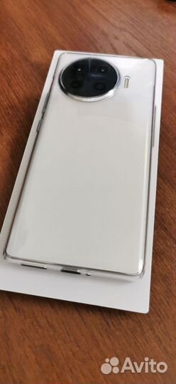 TECNO Spark 20 Pro+, 8/256 ГБ