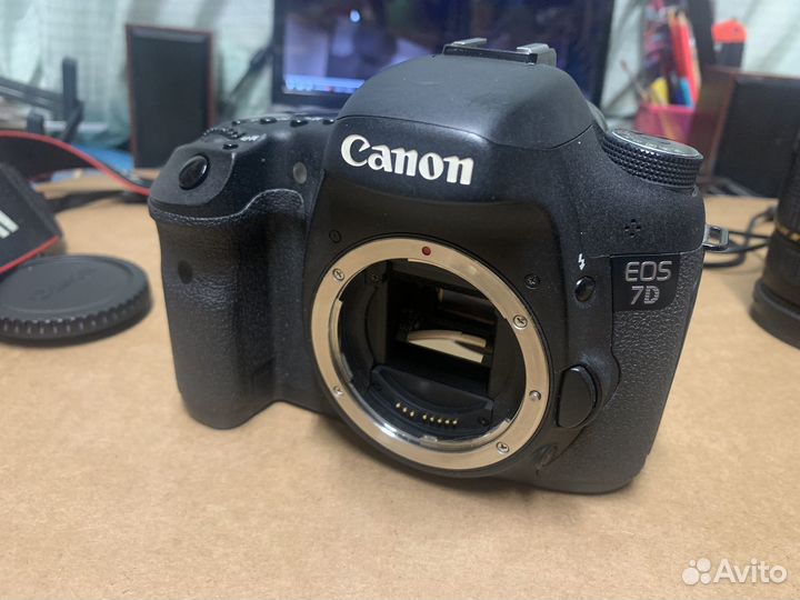 Зеркальный фотоаппарат canon eos 7d