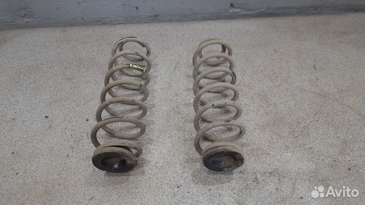 Задняя пружина подвески для Skoda Fabia 1 фабия 1