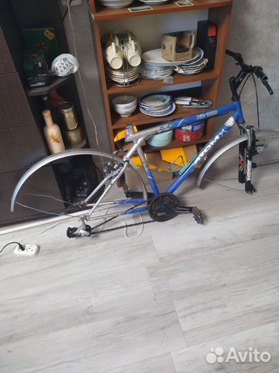 Рама велосипедная с рулём и тормозами