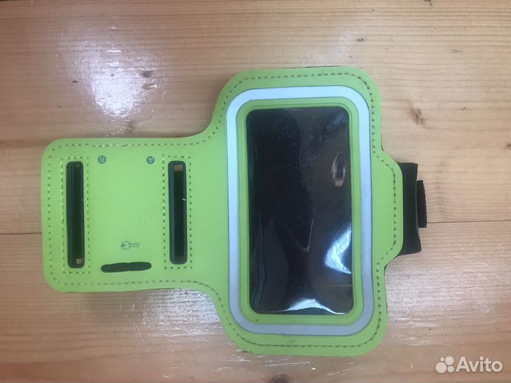 Держатель для телефона на руку