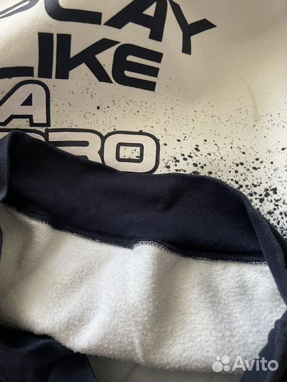 Толстовка с капюшоном