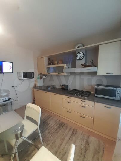 2-к. квартира, 56 м², 8/12 эт.