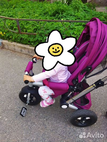 Детский велосипед с ручкой