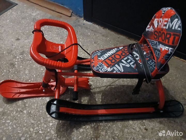 Детский снегокат бу