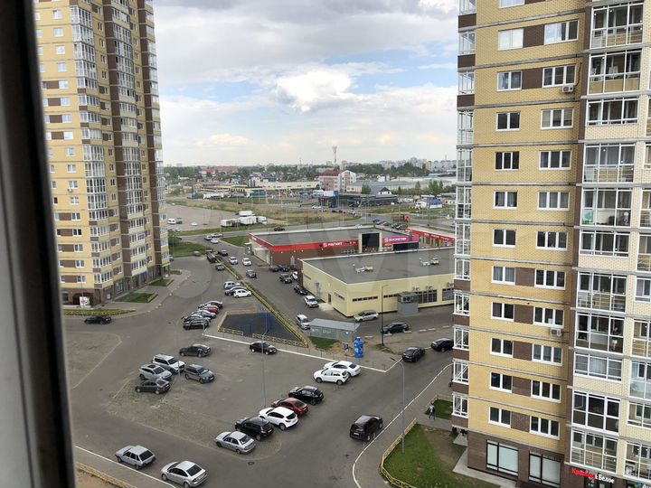 1-к. квартира, 40 м², 9/17 эт.