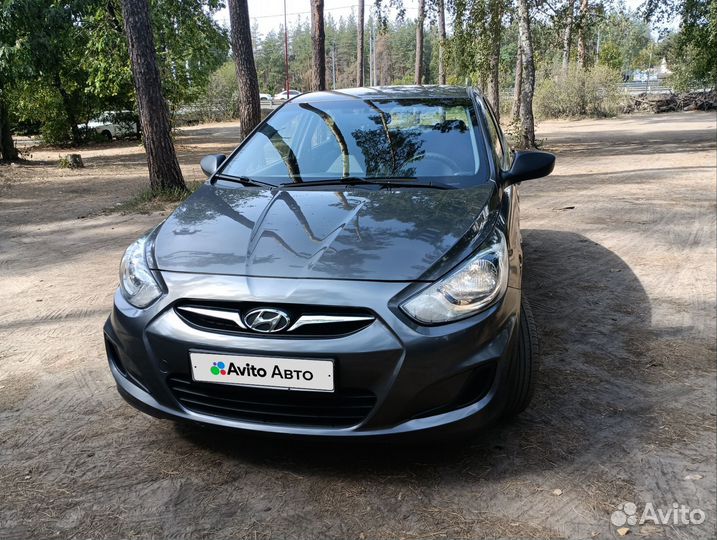 Hyundai Solaris 1.6 AT, 2013, 81 000 км