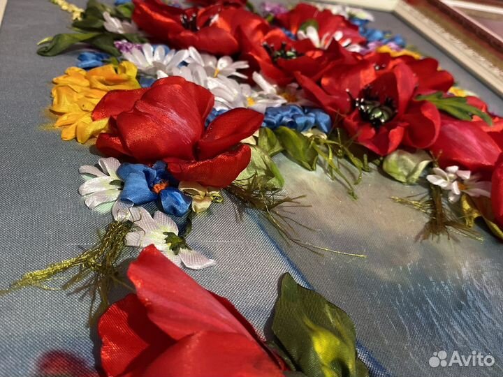 Картина вышитая,ручная работа