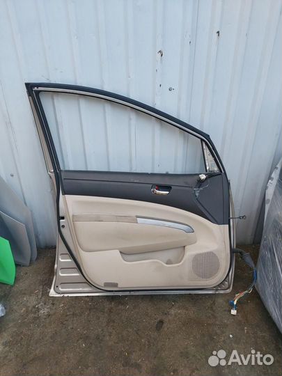 Дверь передняя левая Toyota Prius 2 NHW20 2003