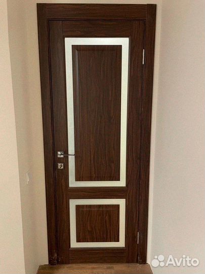 Двери межкомнатные серые