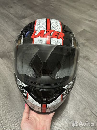 Мотоциклетный шлем Lazer