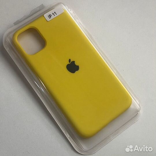 Силиконовый чехол на iPhone 11 желтый