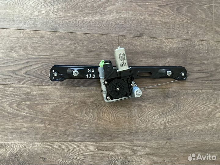 Стеклоподъемник задней левой двери BMW 1 E87