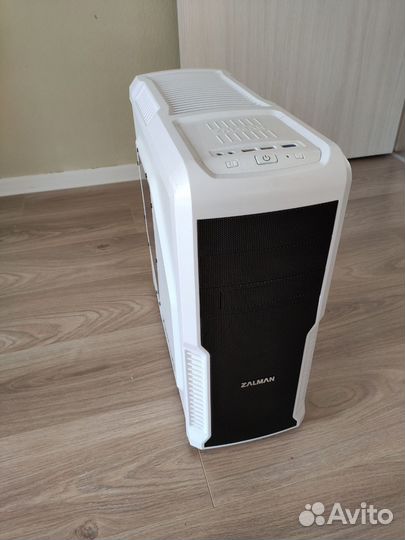 Zalman Z3 Plus белый