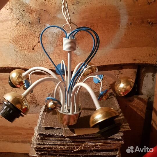 Новый Светильник потолочный 5 рожков