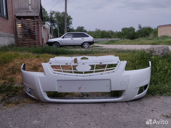 Передний бампер priora 2