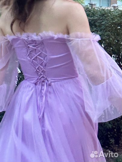 Вечернее платье