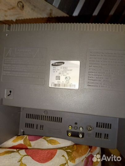 Телевизор samsung
