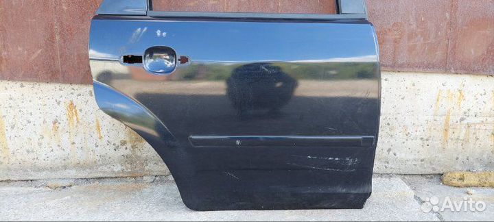Дверь задняя правая Ford Focus 2 2008