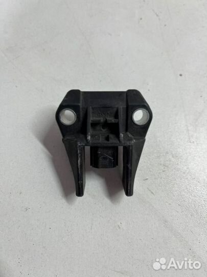 Датчик удара передний Toyota Land Cruiser prado