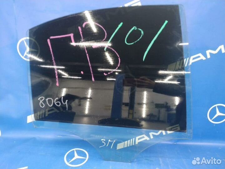 Стекло Mercedes С180 W203 271.946 2003