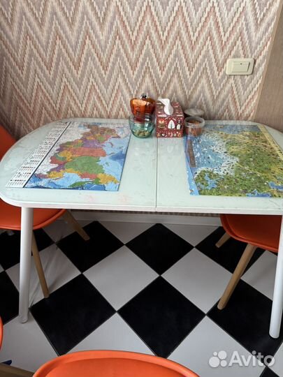 Кухонный стол