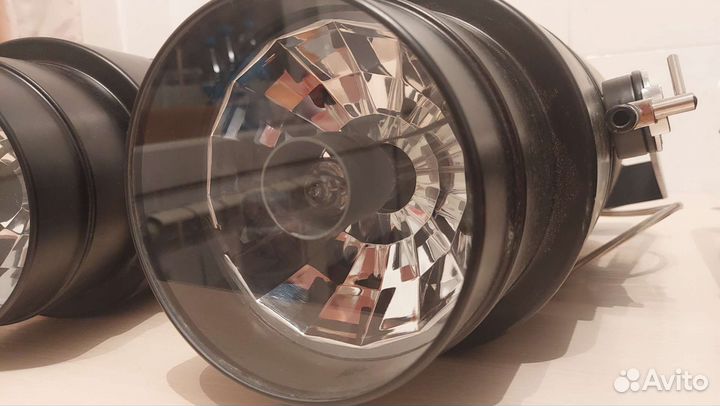 Трековые светильники на шинопроводе