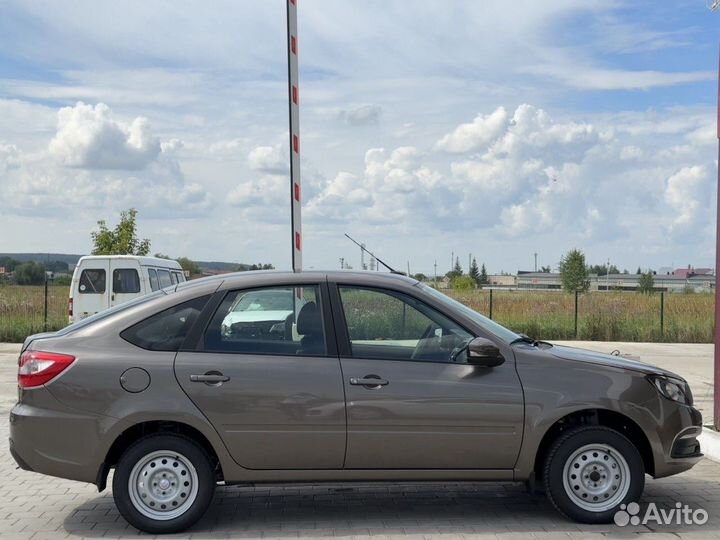 LADA Granta 1.6 МТ, 2024, 9 км