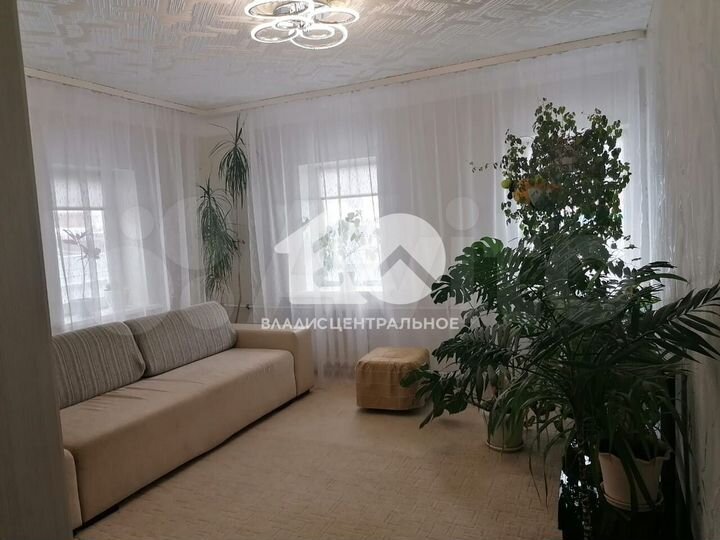 Дом 78 м² на участке 2,8 сот.