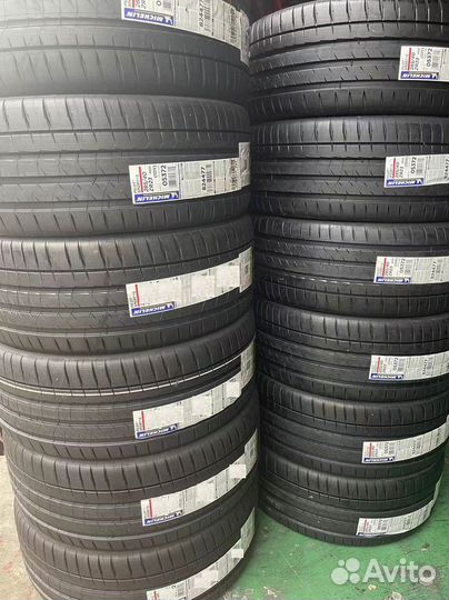 Michelin Pilot Sport 4 S 245/40 R19 и 275/35 R19