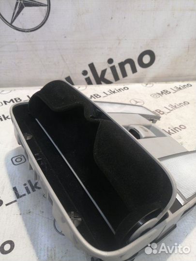 Плафон освещения салона передний Mercedes S-Class