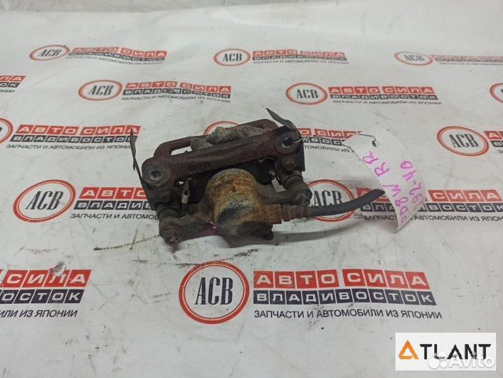 Суппорт задний правый mitsubishi delica